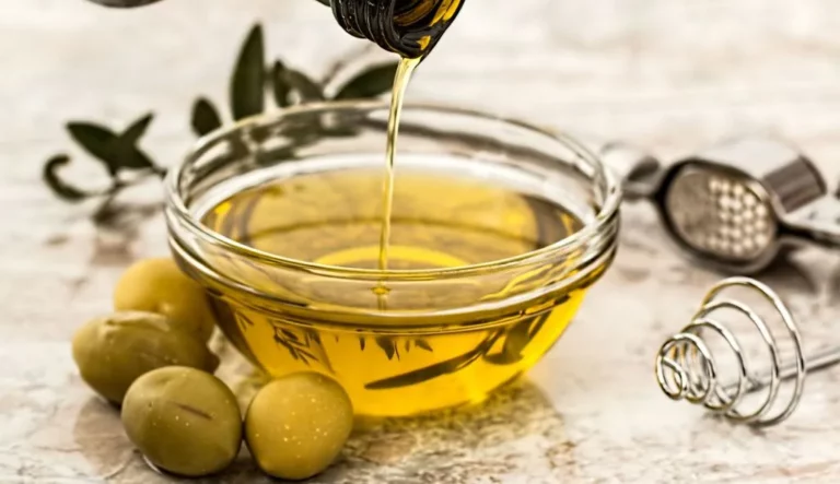 Les Bienfaits de l'Olive : Un Trésor de Santé et de Saveurs